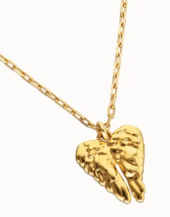 Short necklace with wing detail