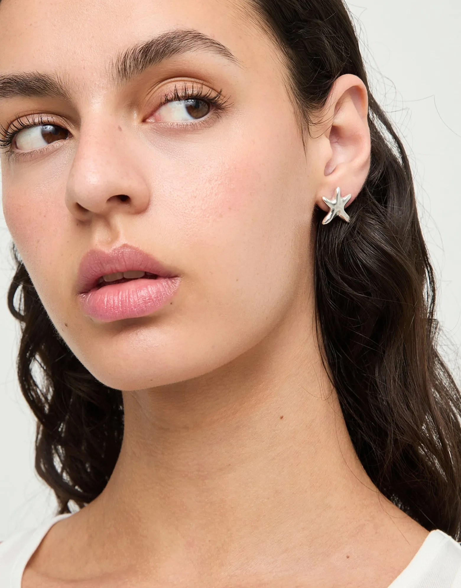 Small starfish earrings