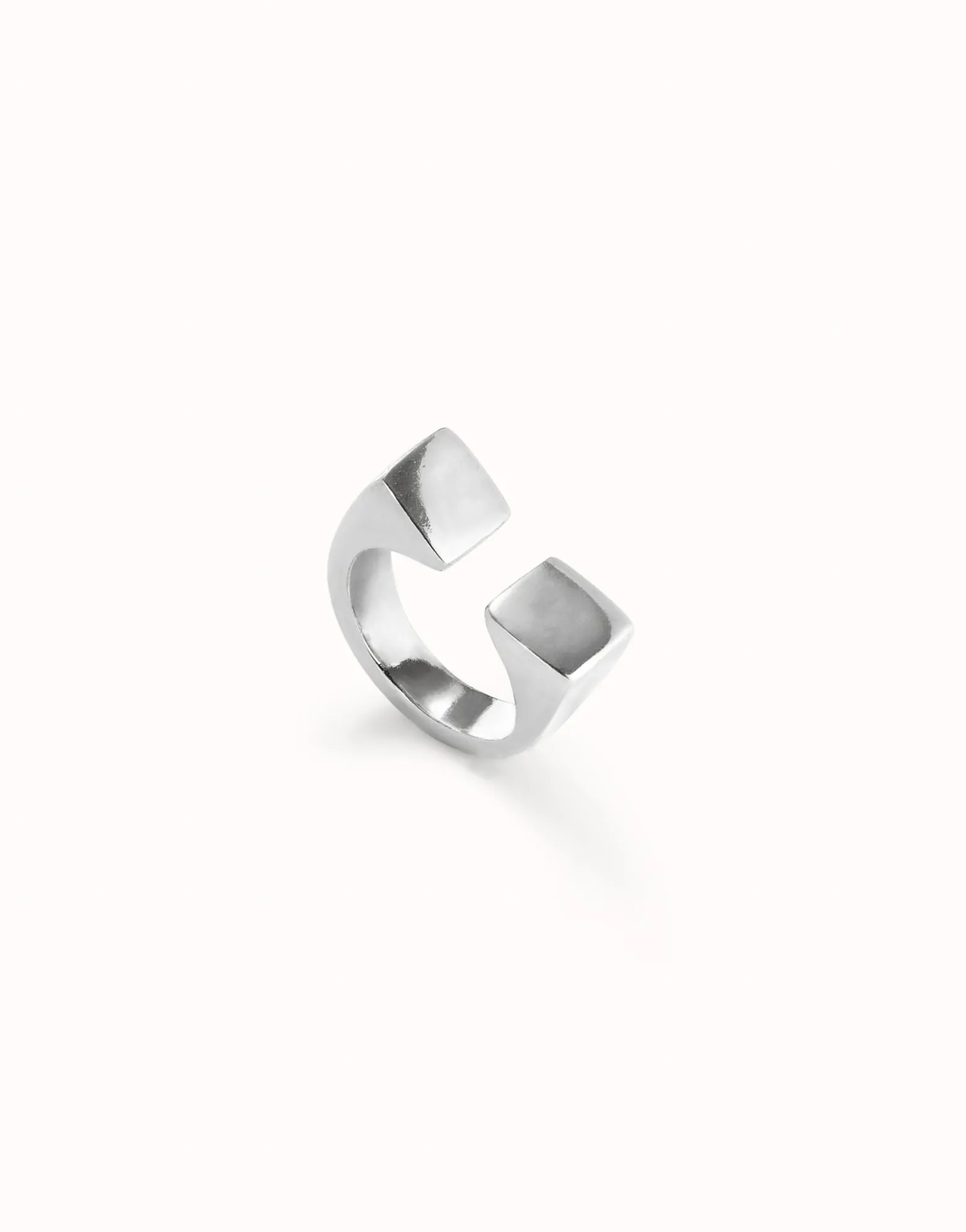 Square‑shape ring