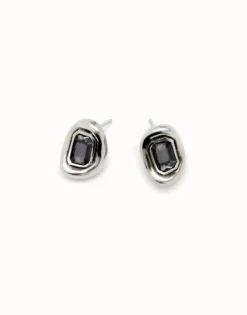 Stud earrings with grey faceted crystal