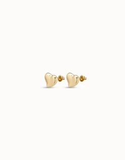 Stud earrings with heart shape
