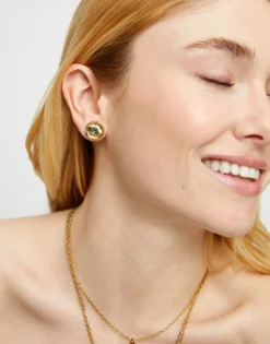 Stud earrings with verde crystal