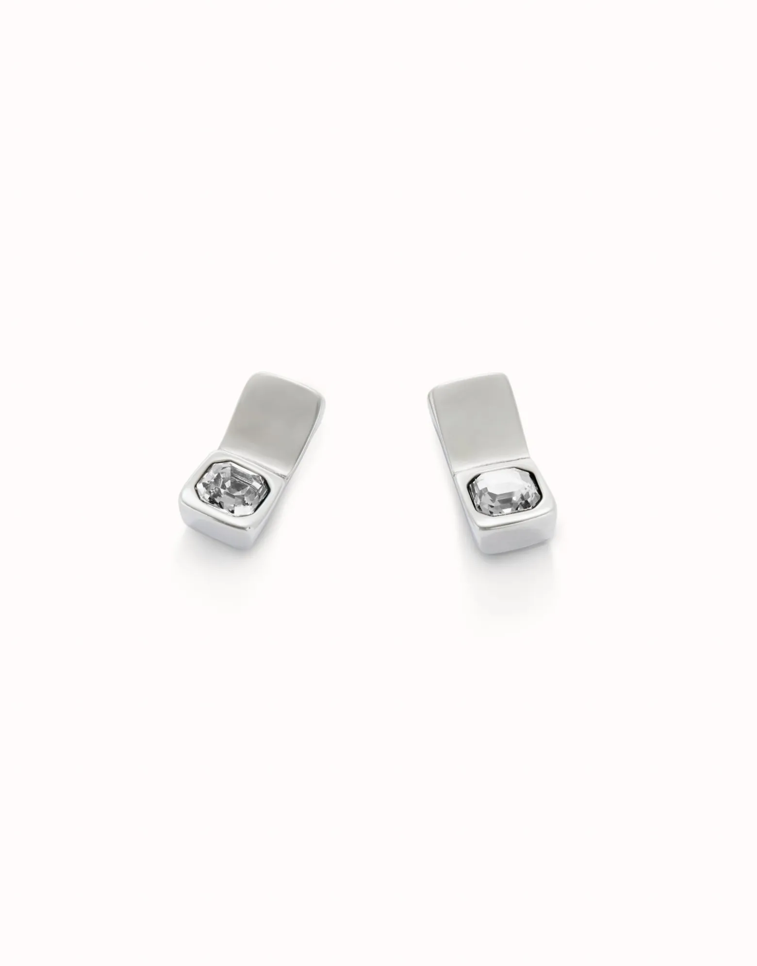 Stud earrings with white crystal