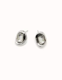 Stud earrings with white faceted crystal