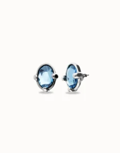Studs with blue oval faceted crystals