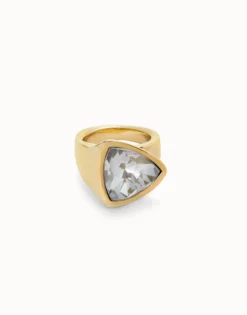 Triangular ring with green crystal
