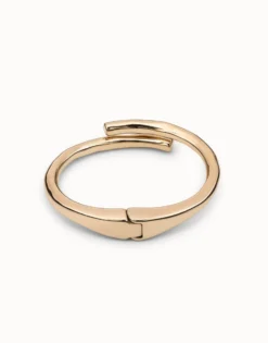 Tubular shaped bangle bracelet