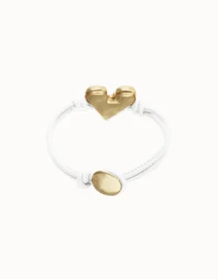White leather bracelet with heart detail