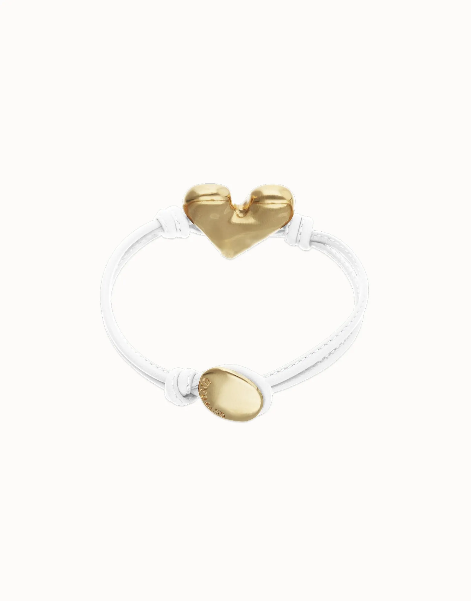 White leather bracelet with heart detail